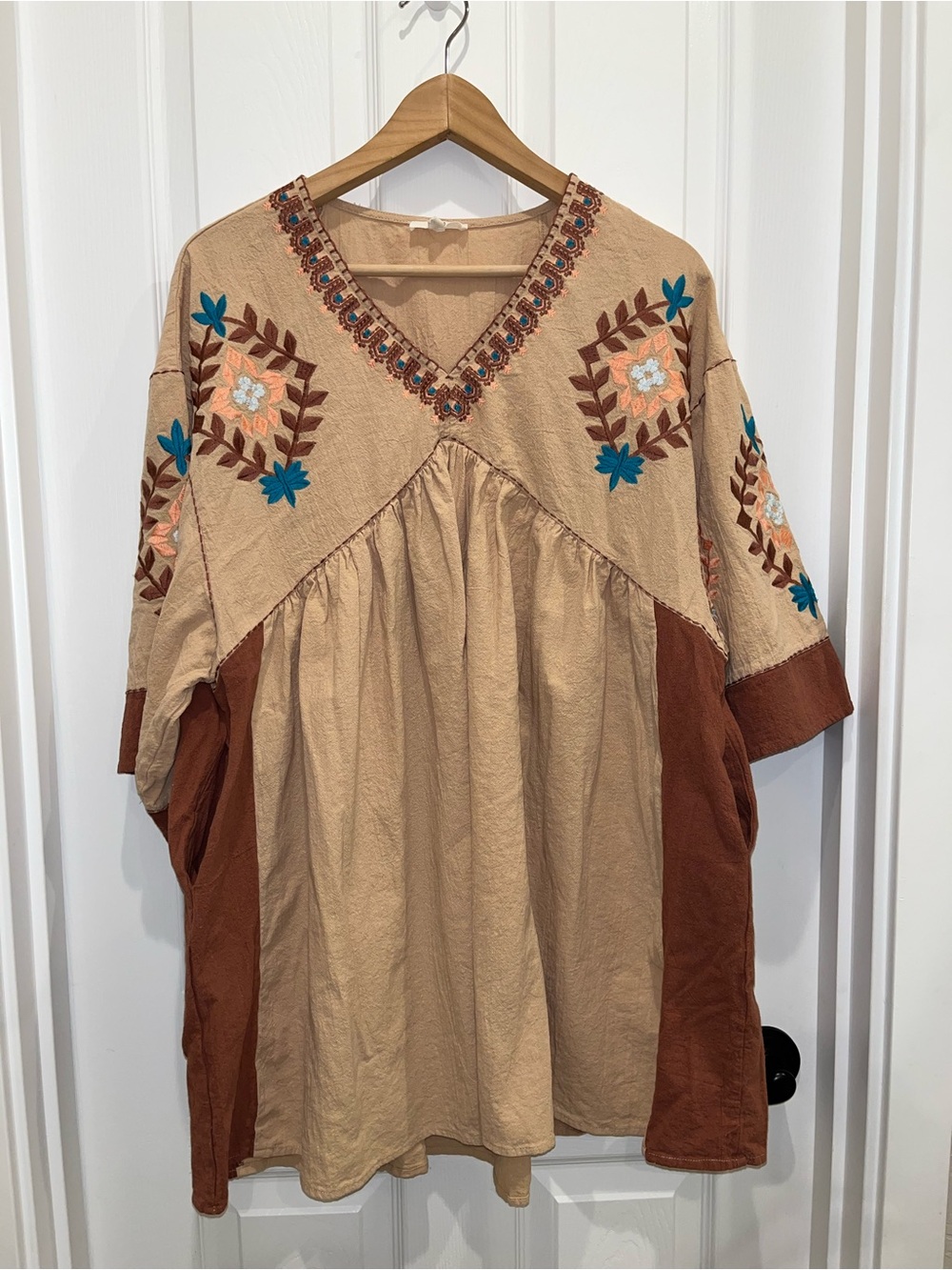 easel Embroidered V-Neck Tunic in Beige and Brown with Teal Accents